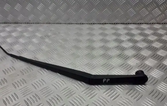 Chrysler Pacifica Front wiper blade arm