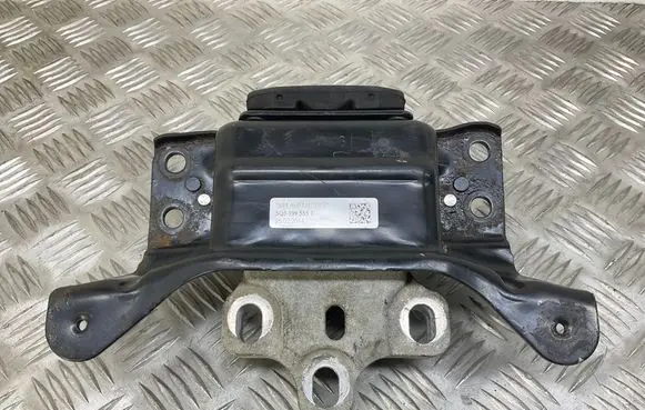 Skoda Octavia Mk3 (5E) Gearbox mount 5Q0199555T