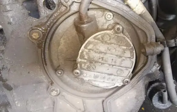 Mercedes-Benz Vaneo W414 Vacuum pump a6682300165