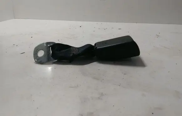 Toyota Aygo AB10 Rear seatbelt buckle E0345501