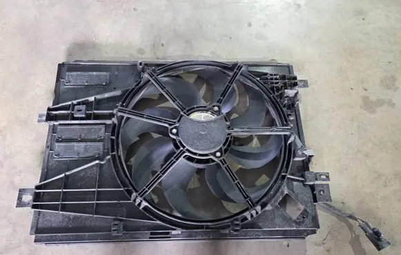 Opel Combo E Electric radiator cooling fan 9836638080 5021216 8123BVH2RB