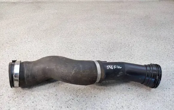Intercooler hose/pipe