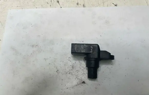 BMW X5 E53 Camshaft position sensor 2249320