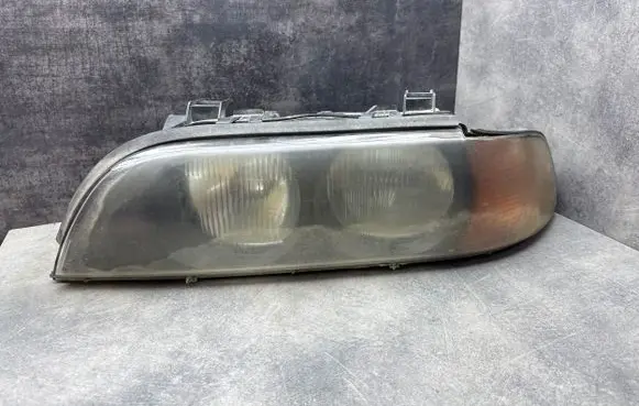 BMW 5 E39 Headlight/headlamp 14551100