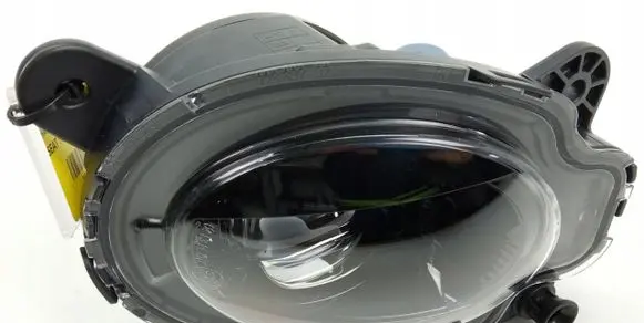 Volkswagen Cross Polo Front fog light 5FJ941702