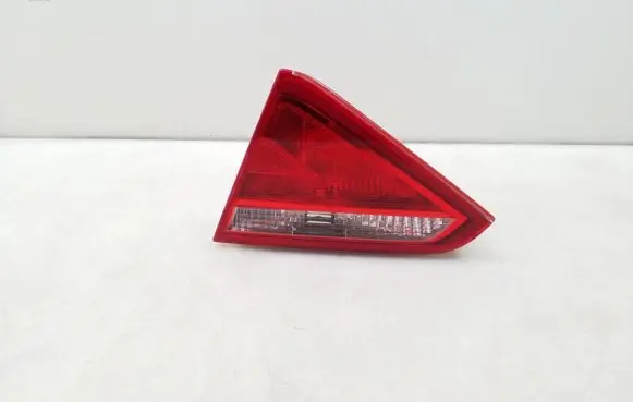 Audi A5 8T 8F Tailgate rear/tail lights 8T0945094