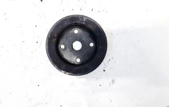Nissan Sunny Water pump pulley 