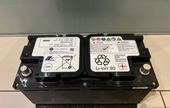 BMW M5 F90 Car battery 7857287 19406410