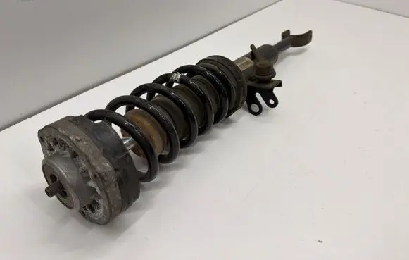 BMW 5 F10 F11 Front shock absorber with coil spring 6789404 814904006458