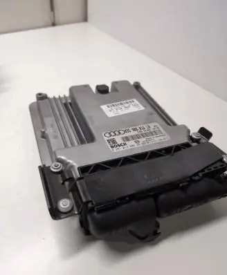 Audi A4 S4 B7 8E 8H Engine control unit/module 03G906016LR 1039S20412 0281013888