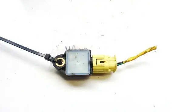 Hyundai i30 Airbag deployment crash/impact sensor 959202h000 95920-2h000