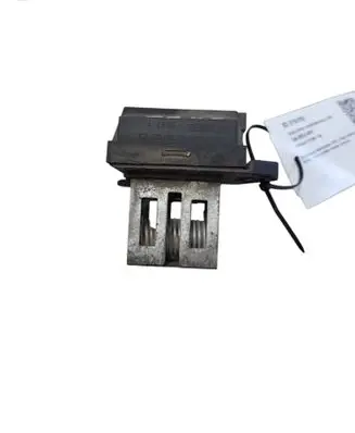 Coolant fan relay