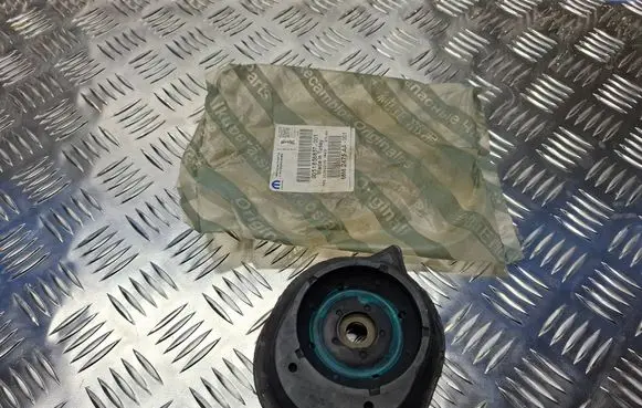 Fiat 500 Coil spring mount 51856857 68682475AA