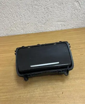 BMW 5 F10 F11 Cup holder 9206401 F2471