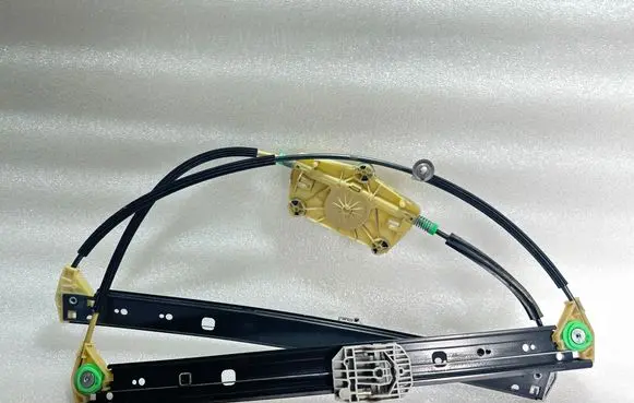 Audi Q7 4L Rear door manual window regulator 