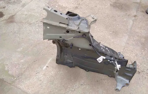 Toyota Yaris Front side member 