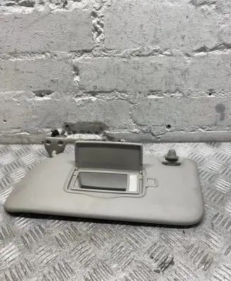 Nissan Navara D23 Sun visor