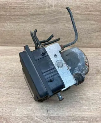 Toyota Avensis T250 ABS Pump 0265800382