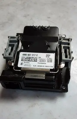 Audi Q7 4M Windshield/windscreen camera 4M0907217E