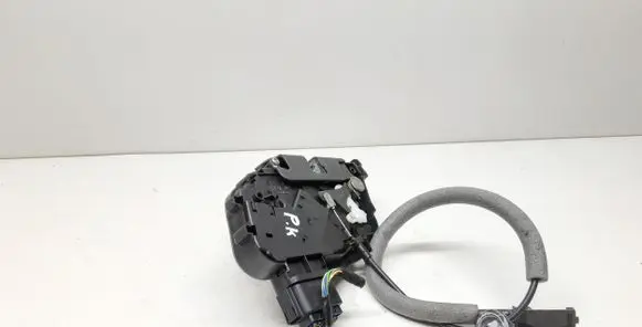 Volvo XC60 Front door lock 30799311