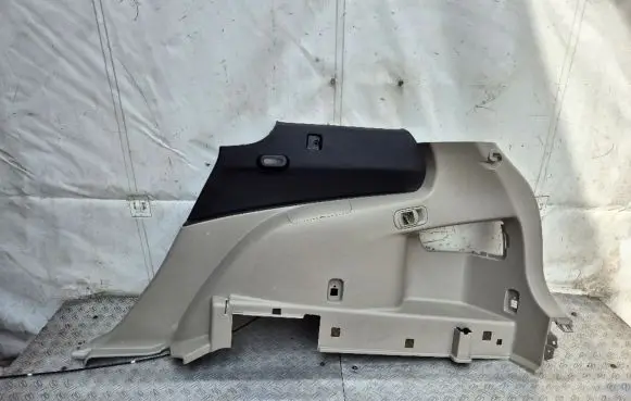 Mazda CX-7 Trunk/boot side trim panel EG2168851 EG2168841 K3006
