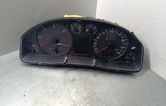 Audi A6 S6 C5 4B Speedometer (instrument cluster) 4b0919880