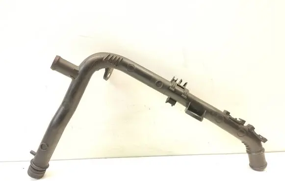 Audi A1 Engine coolant pipe/hose 03L121065AJ 7200