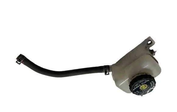 Brake fluid reservoir