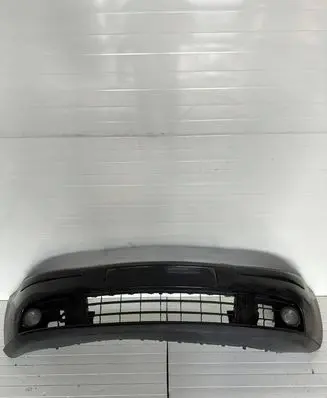 Volkswagen Golf V Front bumper 1K0807221