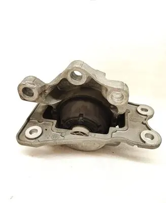 Volvo XC90 Engine mount bracket 32255204