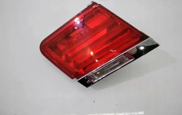 BMW 7 F01 F02 F03 F04 Tailgate rear/tail lights 7182205