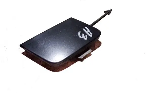 Audi A3 S3 A3 Sportback 8P Front tow hook cap/cover 8P4807241