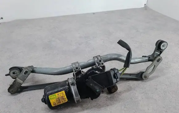 Citroen C3 Picasso Front wiper linkage 