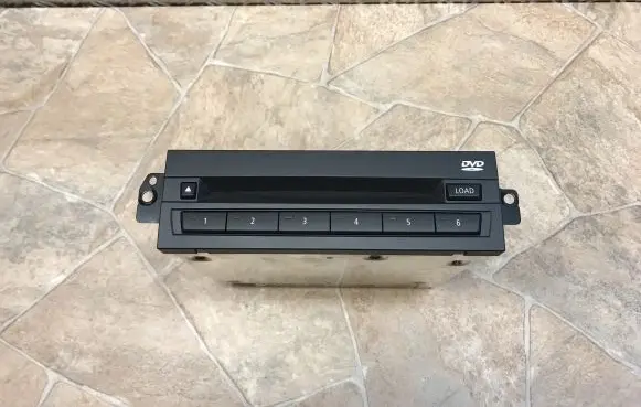 CD/DVD changer