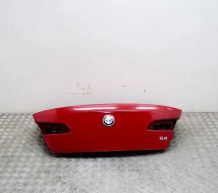 Alfa Romeo 159 Tailgate/trunk/boot lid