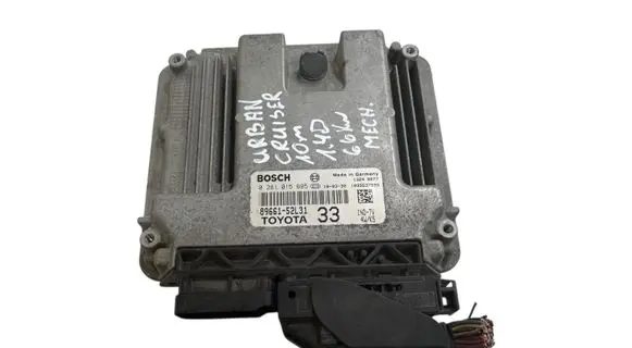 Toyota Urban Cruiser (XP110) Engine control unit/module 8966152L31 0281015695 1039S37593