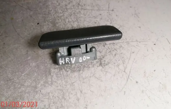 Honda HR-V Glove box handle 