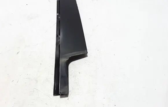 Renault Espace V (RFC) Front door glass trim molding 802859722R
