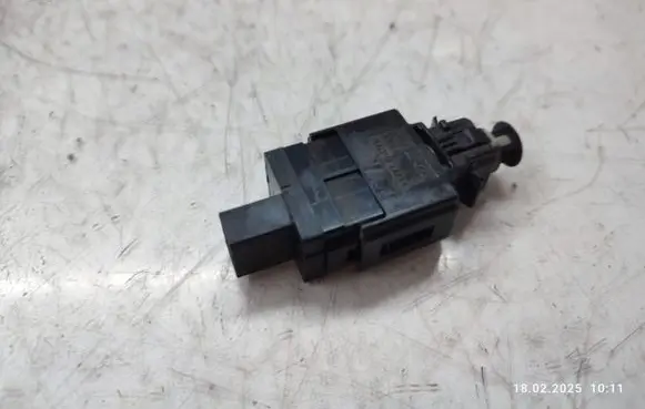 Volvo XC90 Brake pedal sensor switch 8622064