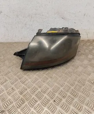 Audi TT Mk1 Headlight/headlamp 0301164201