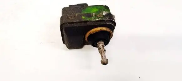 Peugeot 406 Headlight level adjustment motor 