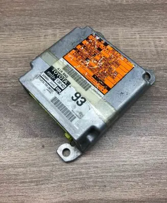 Toyota Corolla E120 E130 Engine control unit/module ECU 8917013040 231000