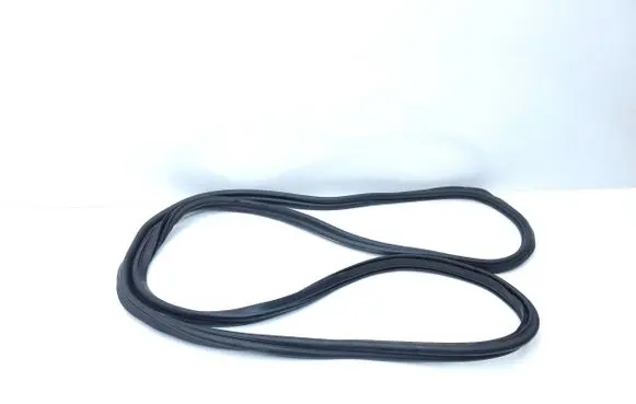 BMW 4 F36 Gran coupe Trunk rubber seal (body) 7314602