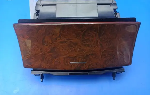 Ashtray (front)