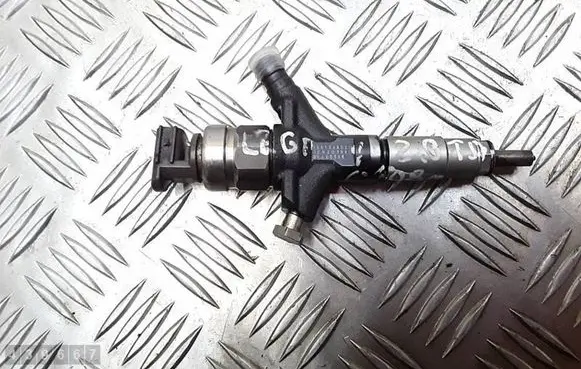 Subaru Legacy Fuel injector 16613AA020