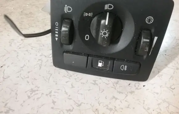 Volvo S40 Light switch 30739298 05W35T