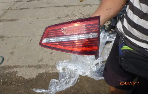 Volkswagen PASSAT B8 Tailgate rear/tail lights