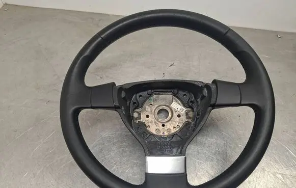 Volkswagen Golf V Steering wheel 1Q0419091F