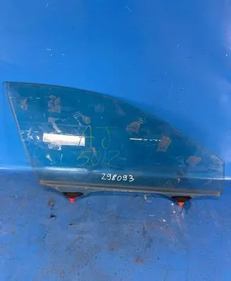 Toyota Camry Front windscreen/windshield window 6810106080