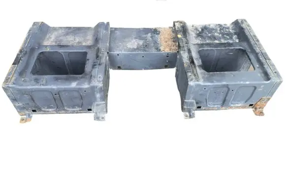 Mercedes-Benz Vito Viano W639 Front passenger seat console base A6396642003 04W05 A639664200304